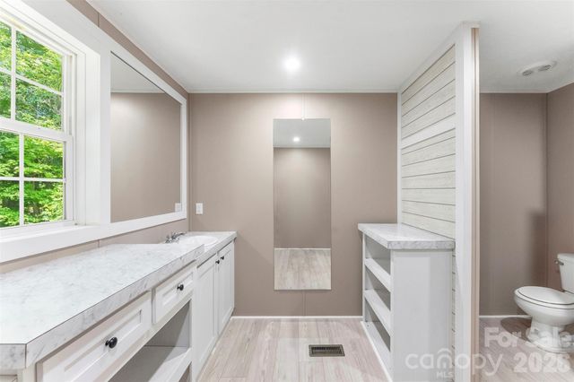 621 Sunset Drive, Bessemer City, NC 28016