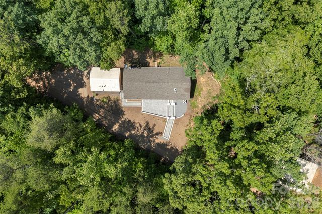 621 Sunset Drive, Bessemer City, NC 28016