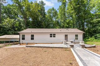 621 Sunset Drive, Bessemer City, NC 28016