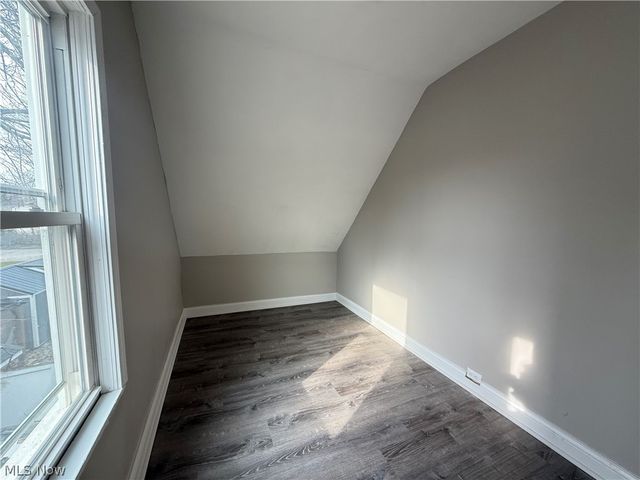 3876 W 17th Street, Cleveland, OH 44109