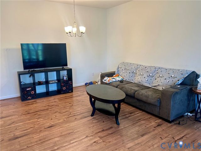 6556 Way Point Dr, North Chesterfield, VA 23234