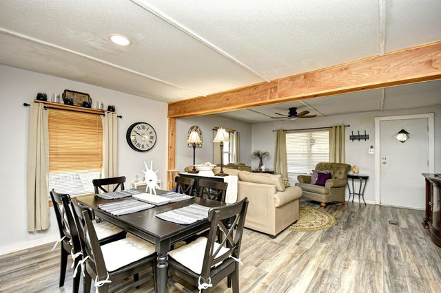 19 Ocean Reef Ln., Murrells Inlet, SC 29576