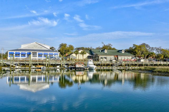 19 Ocean Reef Ln., Murrells Inlet, SC 29576