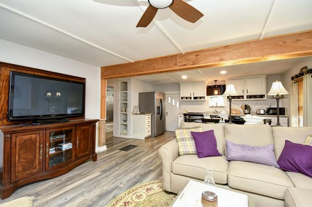 19 Ocean Reef Ln., Murrells Inlet, SC 29576