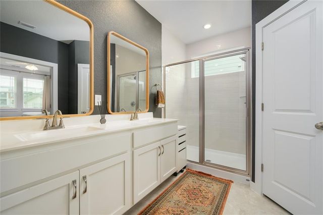 208 Garner DR, Kyle, TX 78640