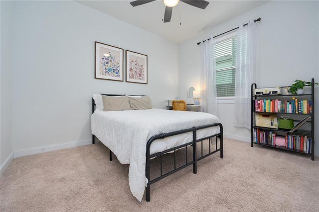 208 Garner DR, Kyle, TX 78640