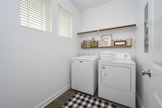 208 Garner DR, Kyle, TX 78640