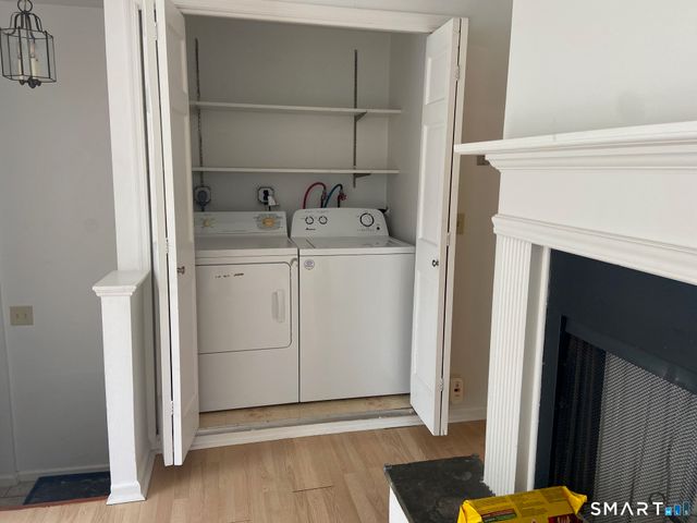 4 McKendry Court, Norwalk, CT 06853