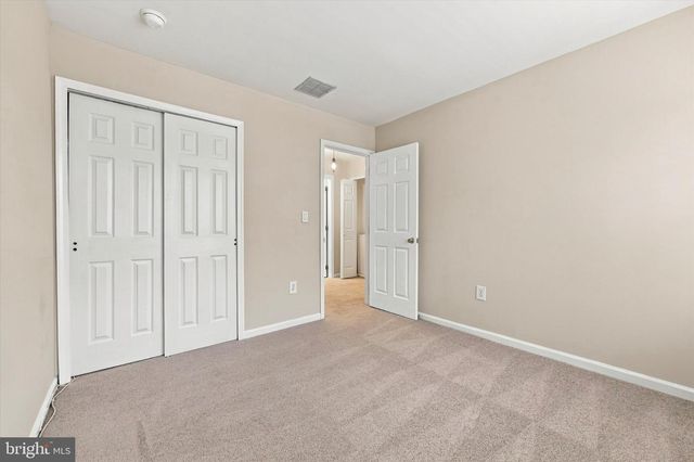 23 TATTERSALL DR, Burlington, NJ 08016