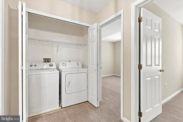 23 TATTERSALL DR, Burlington, NJ 08016