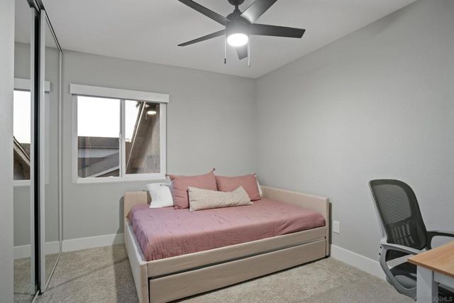 4588 Vinyard St, Oceanside, CA 92057