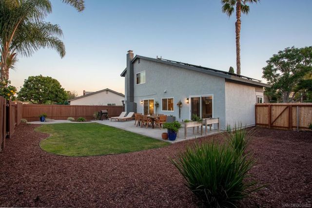 4588 Vinyard St, Oceanside, CA 92057