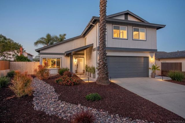 4588 Vinyard St, Oceanside, CA 92057