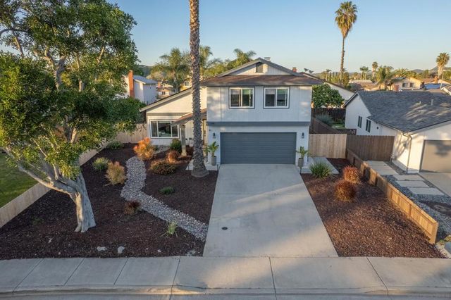 4588 Vinyard St, Oceanside, CA 92057