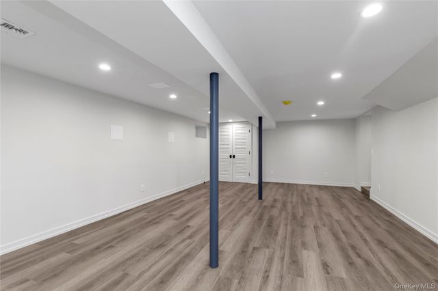 157 Lincoln Avenue 1, Mineola, NY 11501