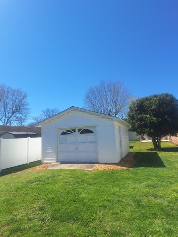 101 Lisa Cir, Winchester, TN 37398