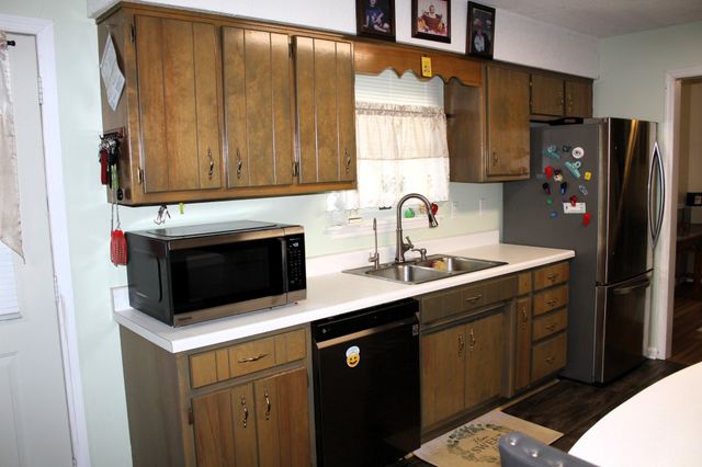 101 Lisa Cir, Winchester, TN 37398