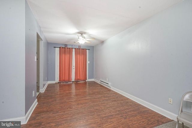 1304 MORGAN RD, Williamstown, NJ 08094