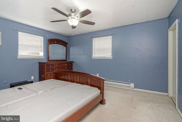 1304 MORGAN RD, Williamstown, NJ 08094