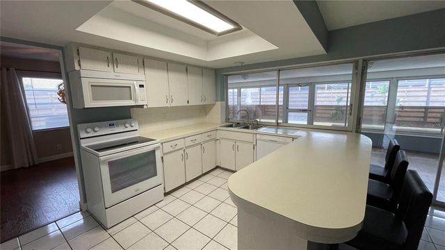 6004 12TH AVENUE W, Bradenton, FL 34209