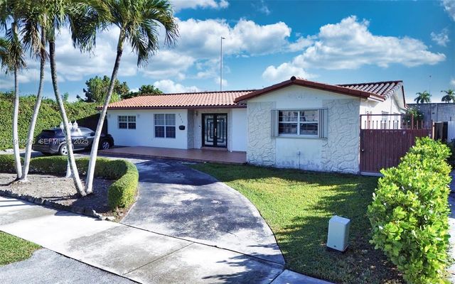 2711 SW 117th Ct, Miami, FL 33175