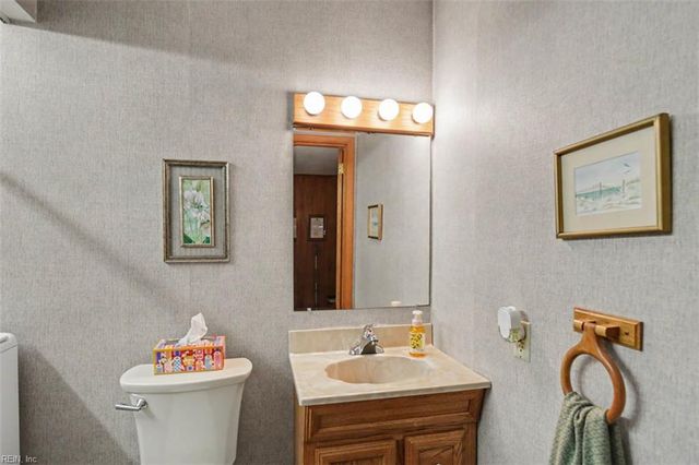 120 Archer RD, Newport News, VA 23606