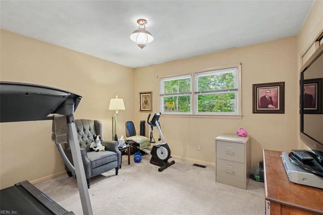 120 Archer RD, Newport News, VA 23606
