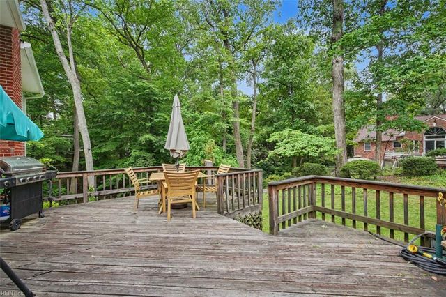 120 Archer RD, Newport News, VA 23606
