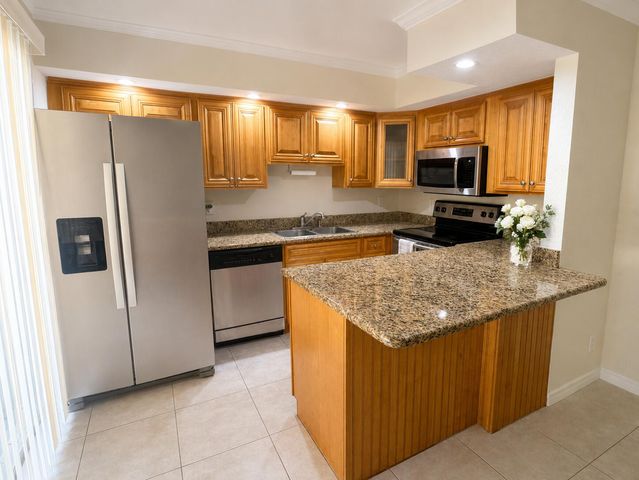234 Lake Arbor Drive, Palm Springs, FL 33461