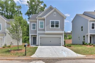 162 Millers Lane, Calhoun, GA 30701