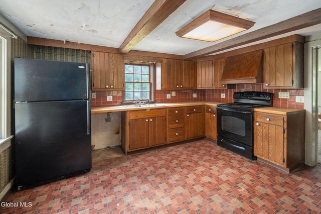 100 Truax Lane, Guilderland, NY 12084