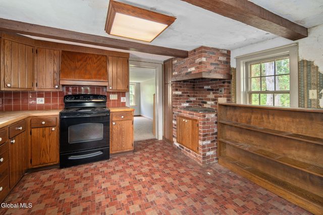 100 Truax Lane, Guilderland, NY 12084