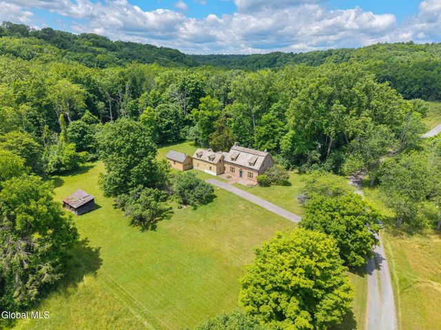 100 Truax Lane, Guilderland, NY 12084
