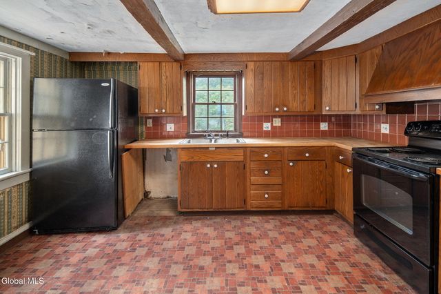 100 Truax Lane, Guilderland, NY 12084