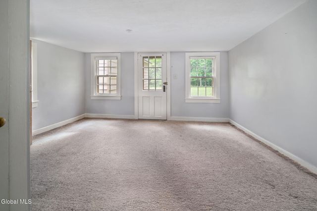 100 Truax Lane, Guilderland, NY 12084