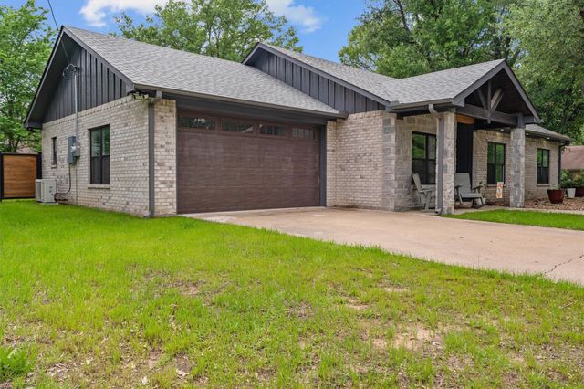 105 Mclean Drive, Crockett, TX 75835