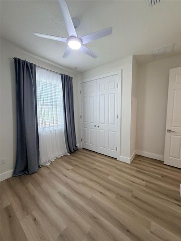 3467 74TH AVENUE CIRCLE E, Sarasota, FL 34243