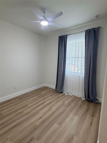3467 74TH AVENUE CIRCLE E, Sarasota, FL 34243