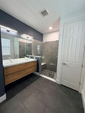 3467 74TH AVENUE CIRCLE E, Sarasota, FL 34243
