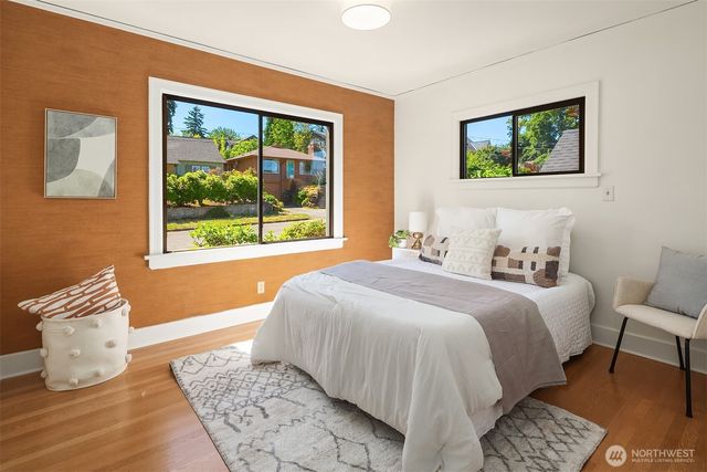 3802 NE 52nd Street, Seattle, WA 98105