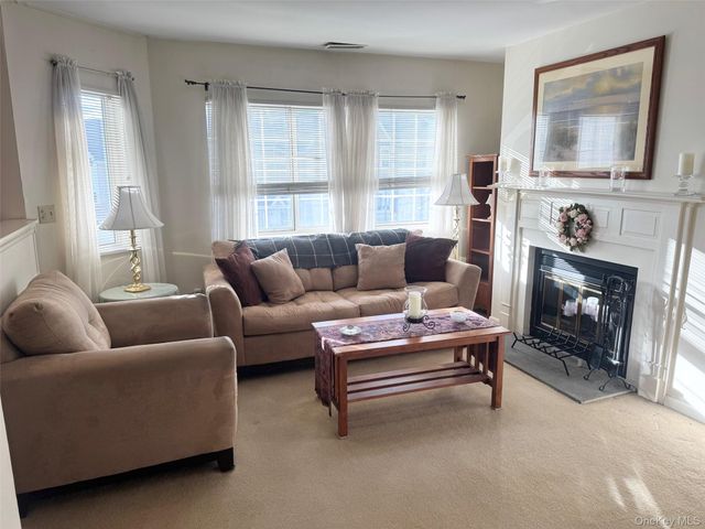 23 Windle Park B, Tarrytown, NY 10591