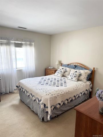 23 Windle Park B, Tarrytown, NY 10591