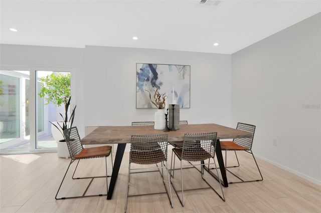 3694 GLEN OAKS MANOR DRIVE, Sarasota, FL 34232