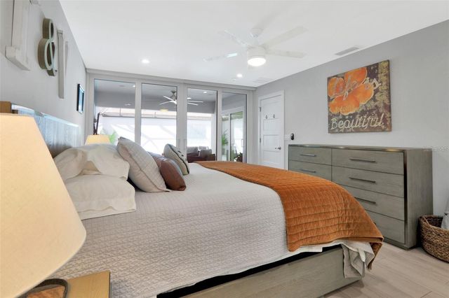 3694 GLEN OAKS MANOR DRIVE, Sarasota, FL 34232