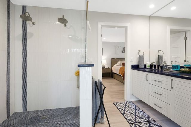 3694 GLEN OAKS MANOR DRIVE, Sarasota, FL 34232