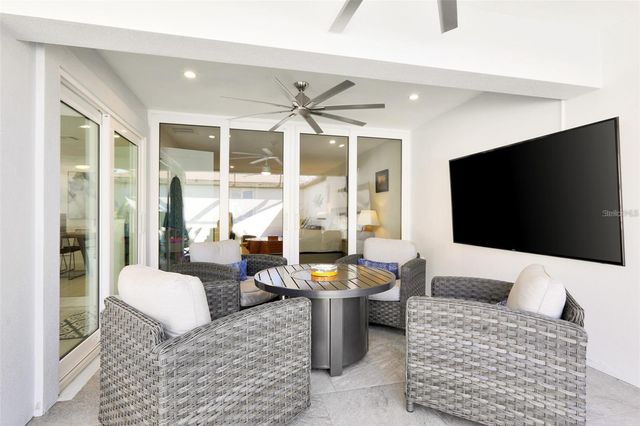 3694 GLEN OAKS MANOR DRIVE, Sarasota, FL 34232