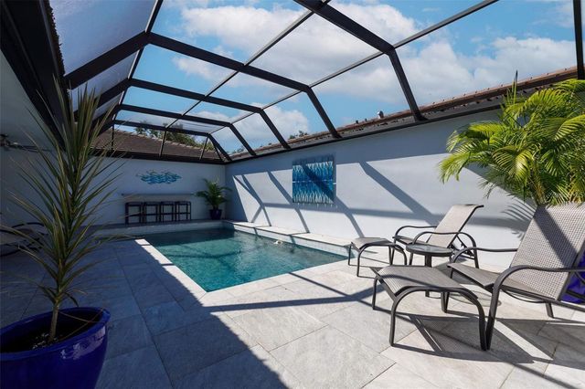 3694 GLEN OAKS MANOR DRIVE, Sarasota, FL 34232