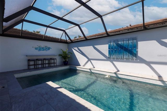 3694 GLEN OAKS MANOR DRIVE, Sarasota, FL 34232