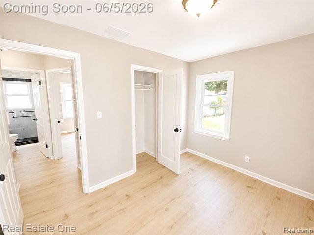 3926 21st Street, Wyandotte, MI 48192