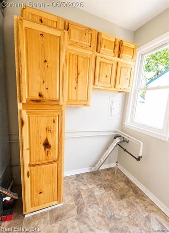 3926 21st Street, Wyandotte, MI 48192
